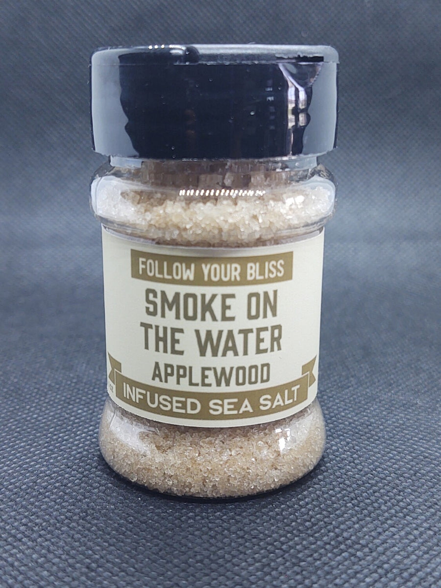 Sel de mer infusé au bois de pommier Smoke on the Water 1 oz